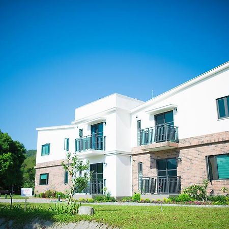 Simple Life Apartment Yuli Ngoại thất bức ảnh