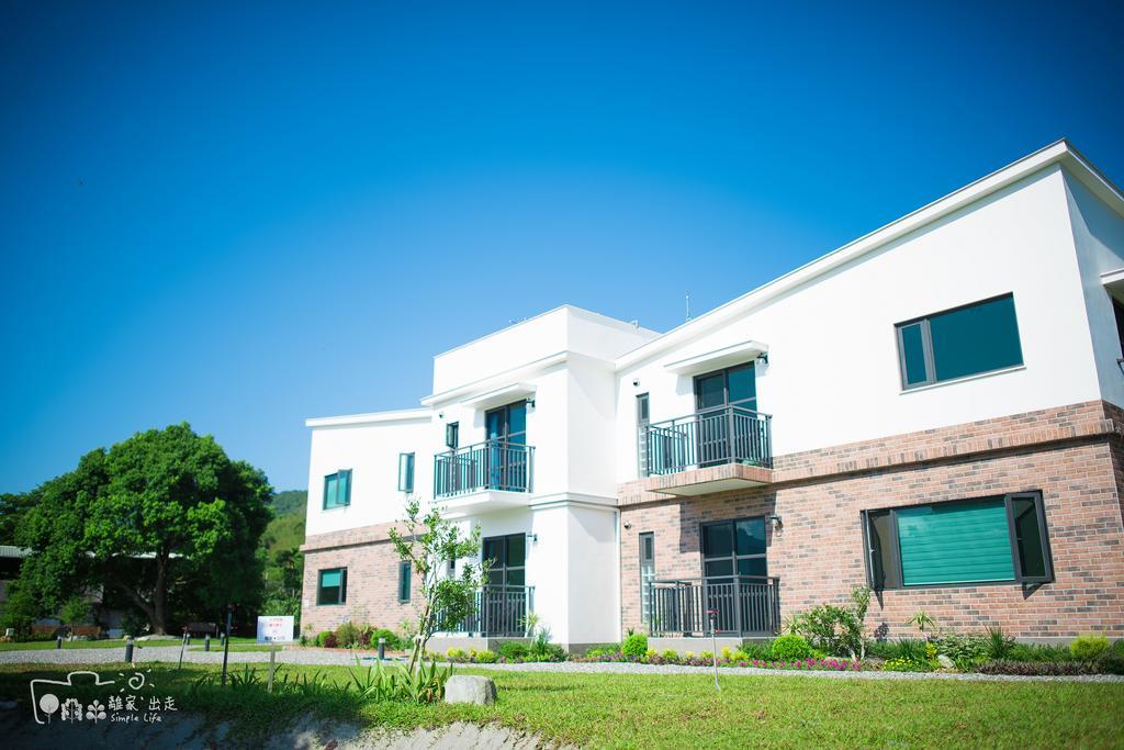 Simple Life Apartment Yuli Ngoại thất bức ảnh